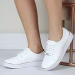 Tênis Casual Vizzano com Friso Dourado - Imagem 3